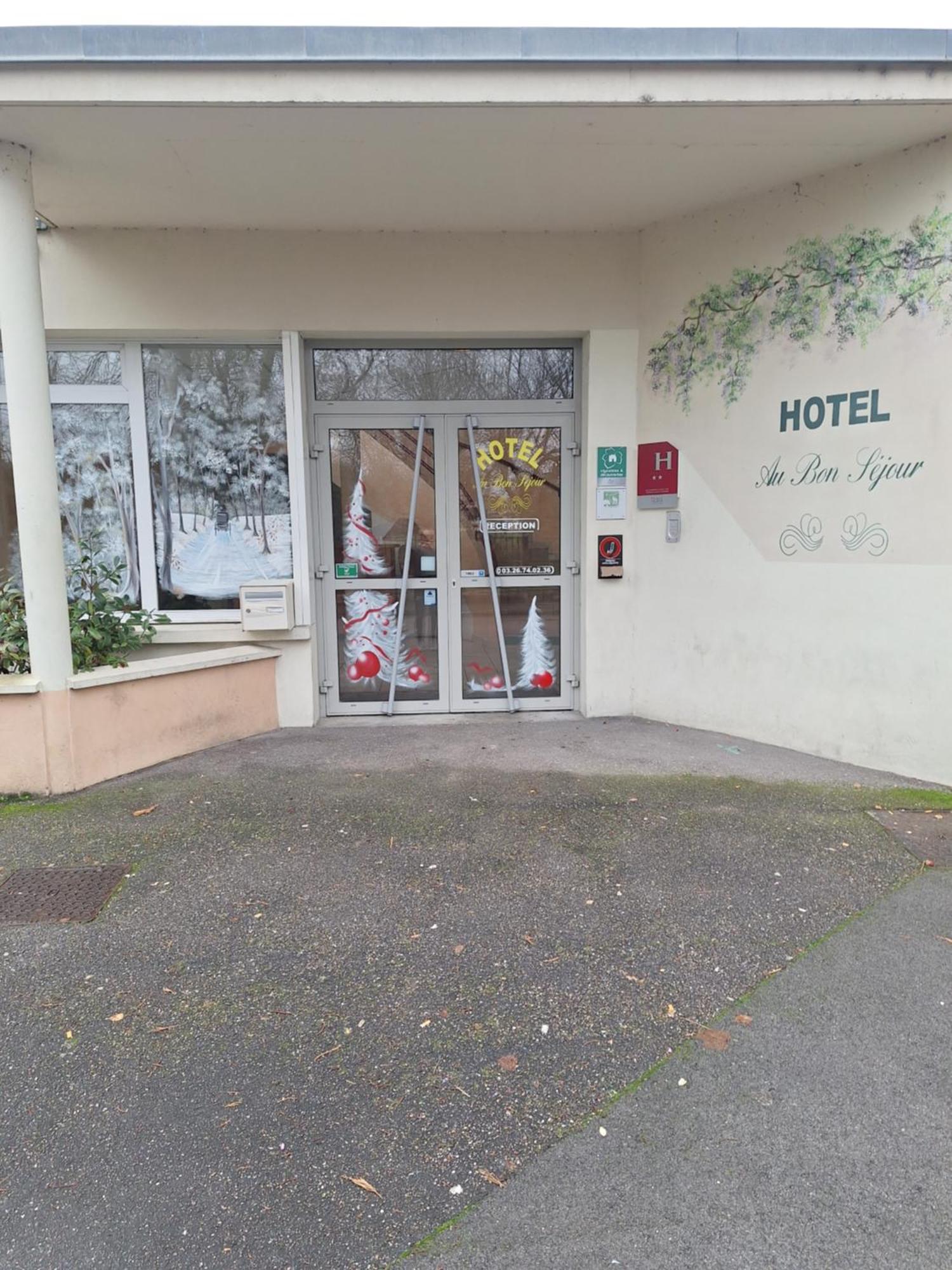 Hotel Au Bon Sejour Vitry-le-Francois Exterior photo